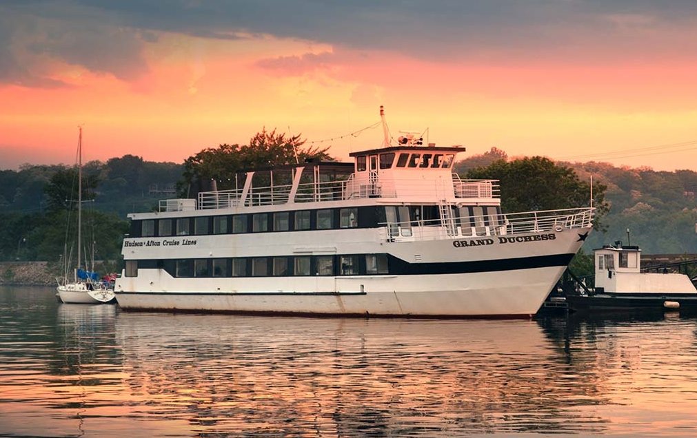 riverboat cruises wisconsin